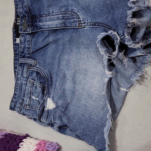 Kut From The Kloth Shorts - Picture 4 of 15